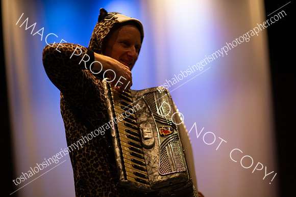 Ginalina-Tosha-Lobsinger-is-my-Photographer-9079