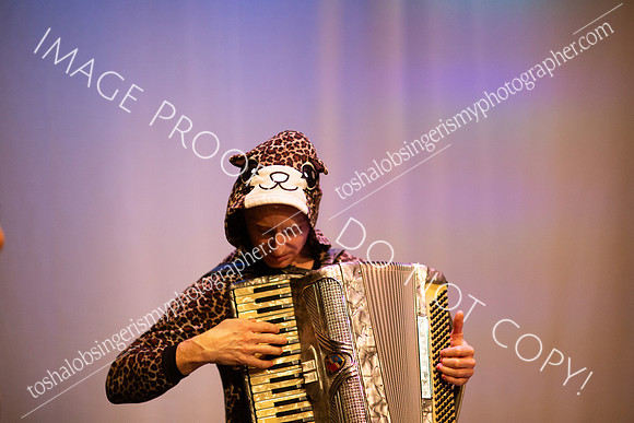 Ginalina-Tosha-Lobsinger-is-my-Photographer-9028